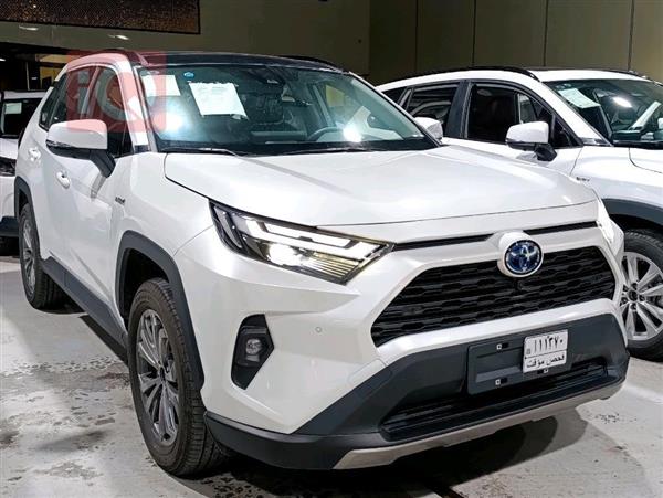 Toyota for sale in Iraq